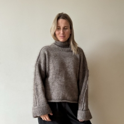 Sun Sweater / dog wool